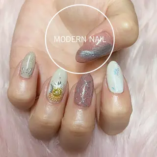 ネイル 小川 玲奈のネイルデザイン