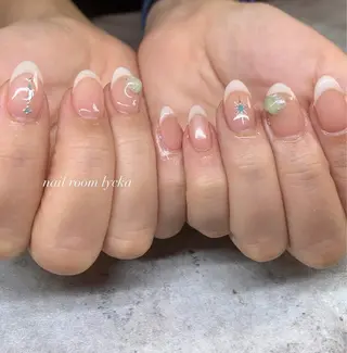 ネイル ﾈｲﾙﾙｰﾑﾘｯｶ 𝐦𝐚𝐲𝐮のネイルデザイン