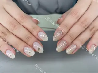 ネイル 神田 ココナッツのネイルデザイン