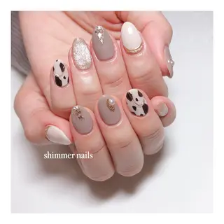ネイル shimmer nailsのネイルデザイン