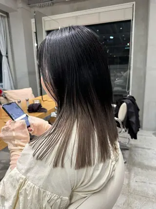 セミロング 山中 束真のヘアスタイル