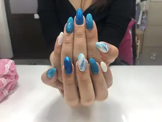 ネイル 🦋ネイルサロン ブラン🌈ゆりのネイルデザイン