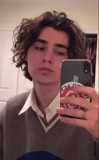 カラー パーマ ヘアアレンジ メンズ キッズ ネイル マツエク・マツパ アイブロウ ショートヘア原宿 fifth コシのヘアスタイル