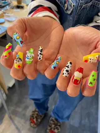 ネイル 【Bright】 Rieのネイルデザイン