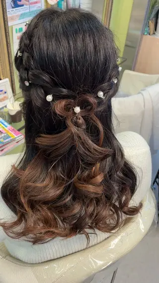 ヘアアレンジ 美容室アイカ所属・大宮美容室IKA エステサロンのマツエク・マツパデザイン