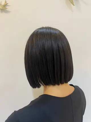 ショート カラー I's hair NUBOU所属・小守林 蘭のヘアスタイル