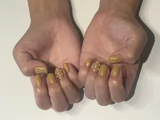 ネイル 関野 彩加のネイルデザイン