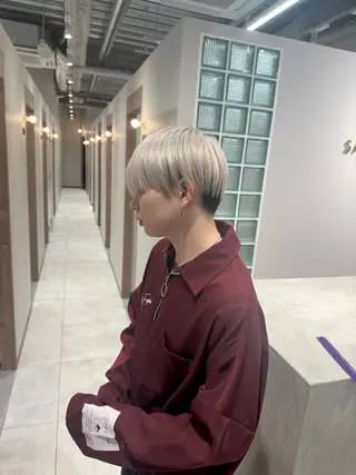 ショート カラー メンズ 鈴木/ミルクティー/ ブリーチ/ボブ/のヘアスタイル