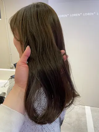 カラー 透明感🎀LOREN エリコ🌈のヘアスタイル