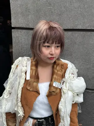 ショート カラー 🦋艶髪ハイトーン / Mio🦋のヘアスタイル