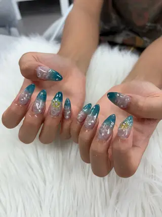 ネイル SHION  のネイルデザイン