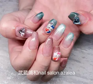 ネイル R inのネイルデザイン