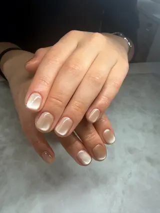 ショート ダンビーニャム サロールのネイルデザイン