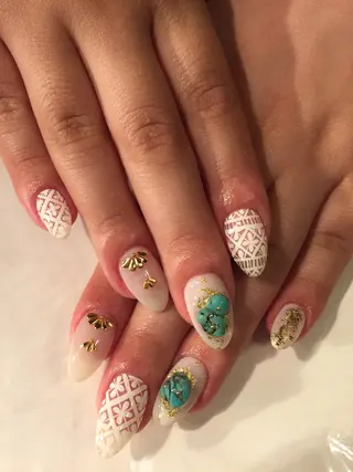 ネイル chatblanc ♡のネイルデザイン