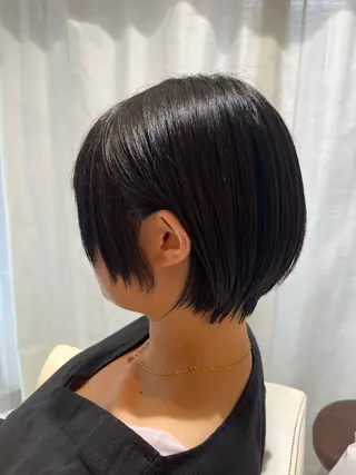 ショート 須藤 百合香のヘアスタイル