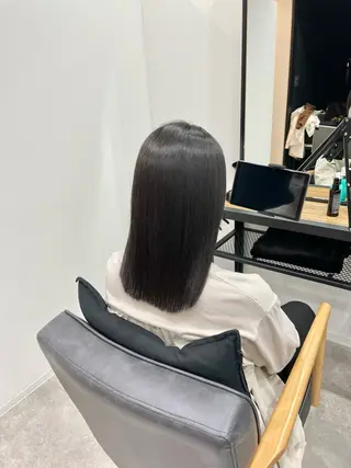 岸田 瑠美のヘアスタイル