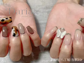 セミロング Daria. nailのマツエク・マツパデザイン