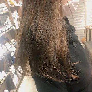 ロング 吉川 愛美李のヘアスタイル