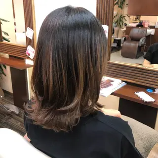 ミディアム 山崎 絵莉香のヘアスタイル