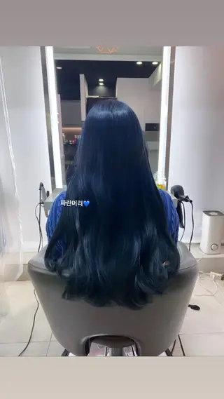 ロング カラー mako︴ Euphoriaのヘアスタイル