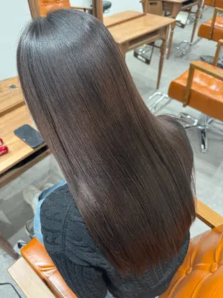 ロング 髪質改善縮毛✨ 泉谷彪芽のヘアスタイル