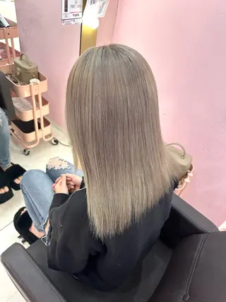 セミロング カラー ハイトーン支持率 No.1🦋KOKIのヘアスタイル