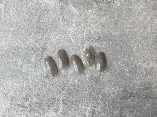 ネイル NINEnami ニュアンスネイルのネイルデザイン