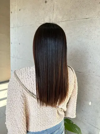 ロング カラー 廣瀬 愛のヘアスタイル