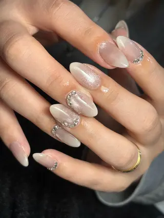 ネイル ✴︎ Delightのネイルデザイン