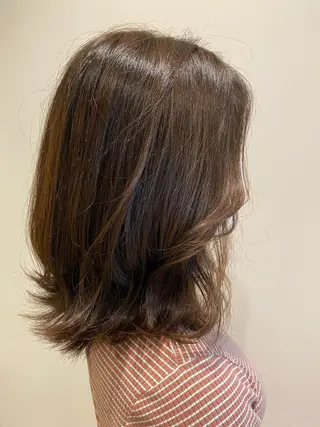 ミディアム カラー 艶髪🌿美髪 大塚礼乃【西荻窪】のヘアスタイル
