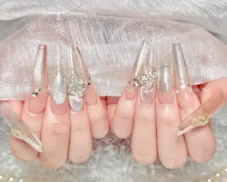 ネイル Kurieitibu 🍬Byu~tīのネイルデザイン