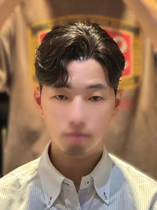 ショート パーマ メンズ YUKI🇰🇷 カルマ／ダウンパーマのヘアスタイル