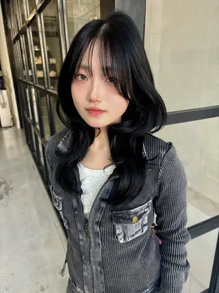 ミディアム MaisonHALU 松浦光咲のヘアスタイル