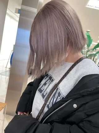 ショート カラー 🍀自然＆長持ち♪ 縮毛矯正の匠✨️のヘアスタイル