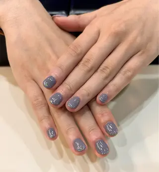 ネイル gratify心斎橋 松本のネイルデザイン