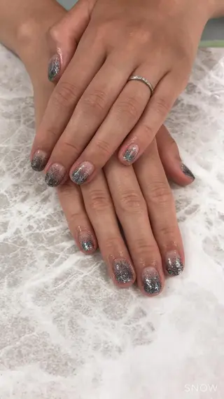 ネイル 喜納 友梨のネイルデザイン