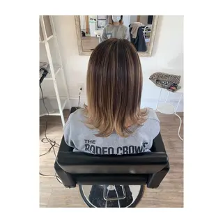 ミディアム 谷川 裕徳のヘアスタイル