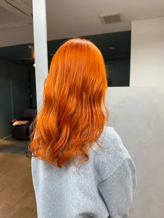 セミロング カラー 有田裕真 【ブリーチカラー】のヘアスタイル