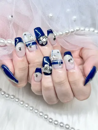 ネイル Lumo所属・めろち ちゃんのネイルデザイン