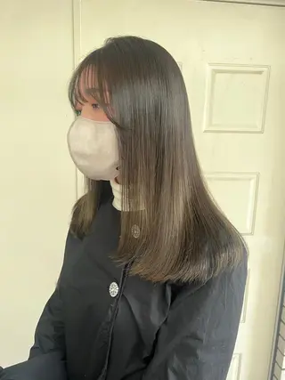 セミロング まろやか透明感カラー ♡MANAのヘアスタイル