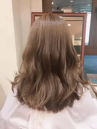 ミディアム ere hair salonのヘアスタイル