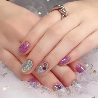 カラー ネイル Q Free nailsのネイルデザイン