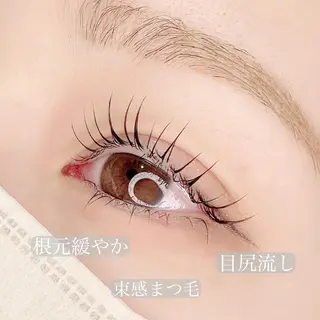 マツエク・マツパ アイブロウ 池袋駅韓国風🇰🇷 束感💗Tomoのマツエク・マツパデザイン