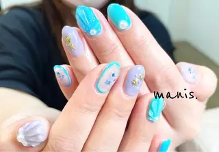 ネイル manis .のネイルデザイン