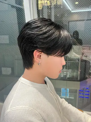 ショート YUZUKI／ 韓国風／メンズカットのヘアスタイル