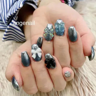 ネイル オーナーネイリスト MAKIのネイルデザイン