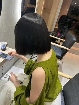 ミディアム 韓国🇰🇷レイヤー 映える顔周り🩷のヘアスタイル