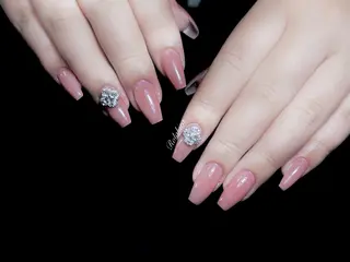 ネイル Rola kira 麗のネイルデザイン