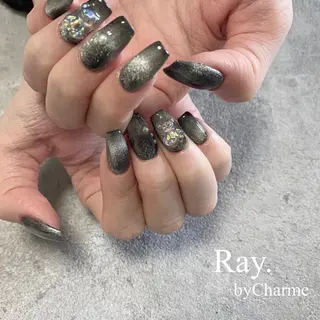 ネイル Ray. ／綺麗目ニュアンスのネイルデザイン