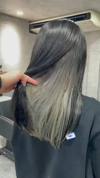 ロング カラー タカハシ ユウキのヘアスタイル